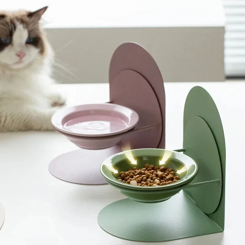 Detachable cat bowl